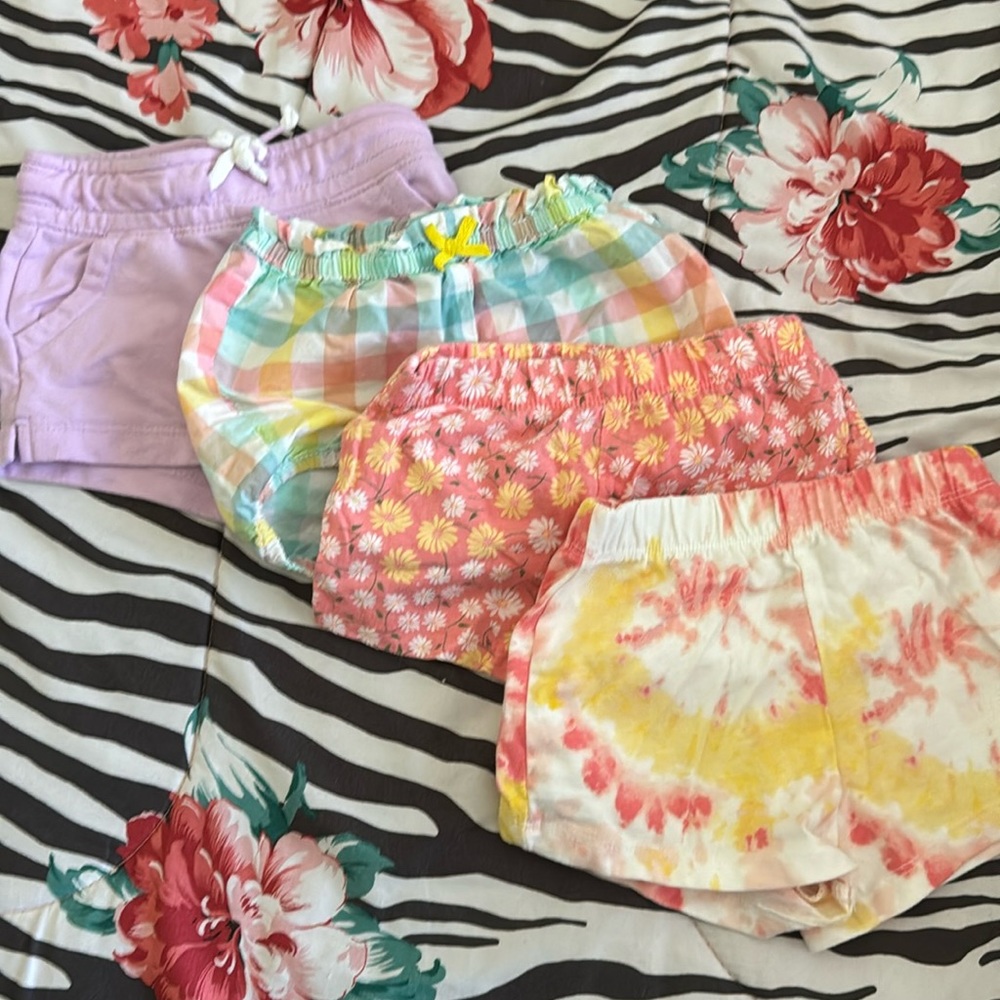 12M baby bundle of shorts.